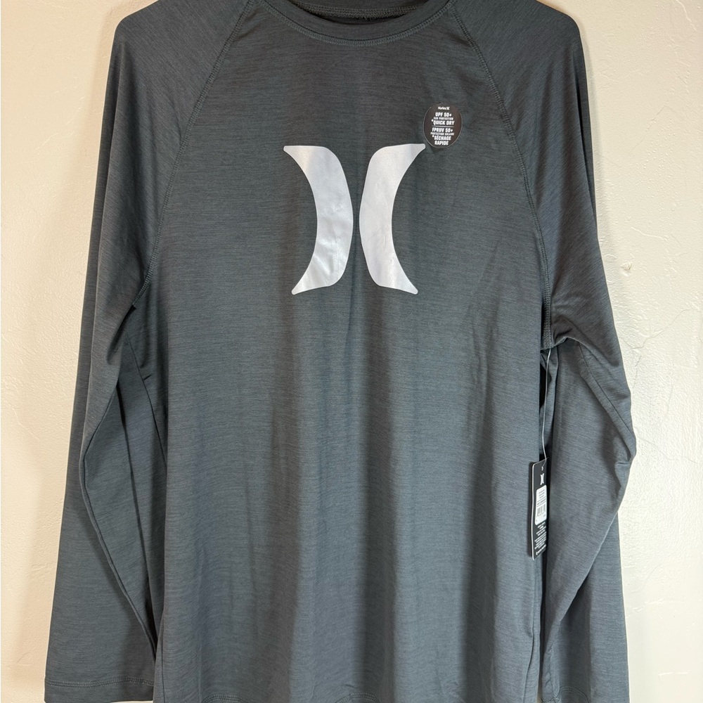 NWT Hurley gray long sleeve rash guard with UPF 50+ sun protection